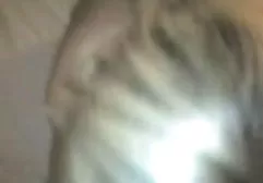 Die vollbusige schwarze Frau ist überhaupt nicht glücklich mit asia tittenfick der neuen Wäsche