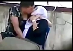 Das junge versaute Mädchen war hart und grob zadolbili tittenfick im bh zwei Mitglieder