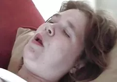 Junge böse dicke tittenfick Schlampe wird von einem dicken Schwanz in eine enge rosa Muschi gerissen