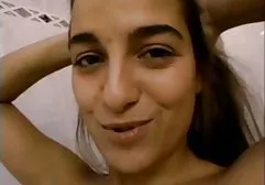 Pornostar will eine mein erster tittenfick Geliebte in einem Boudoir werden