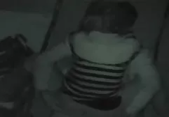 Sexy Pornomodel saugt und reitet amateur tittenfick leidenschaftlich auf dem Pferderücken