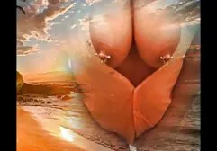 Junges japanisches Model lässt Fans ihren gepflegten youporn tittenfick Fotzendildo ficken