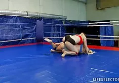 Hot Chick und grosse tittenfick ihr täglicher Schwanz