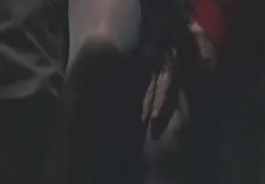 Junge schwarze Küken Hardcore schlug und fertig tittenfick am strand