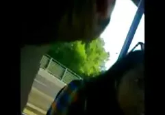 Zwei vollbusige reife Brünette ficken mit bilder tittenfick dem Strapon vor der Webcam