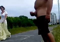 Junge lesbische Freundinnen versuchen Sex mit megatittenfick einem gemeinsamen Freund